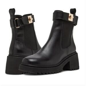 Steve Madden Gates Boots 8.5 Black NWOT Leather Buckle Chelsea Booties Lug
